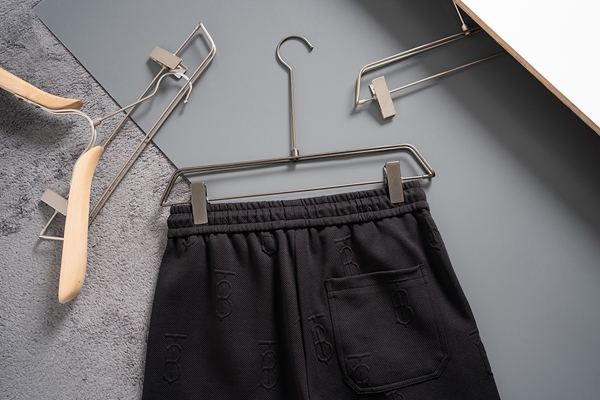 ブランドハーフパンツ着用イメージ